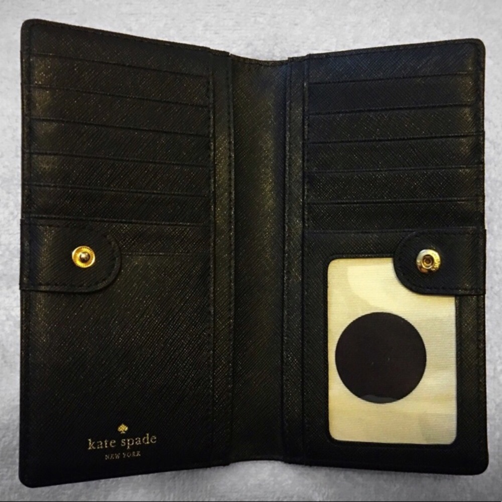 Kate Spade Wallet - Picture 2 of 3